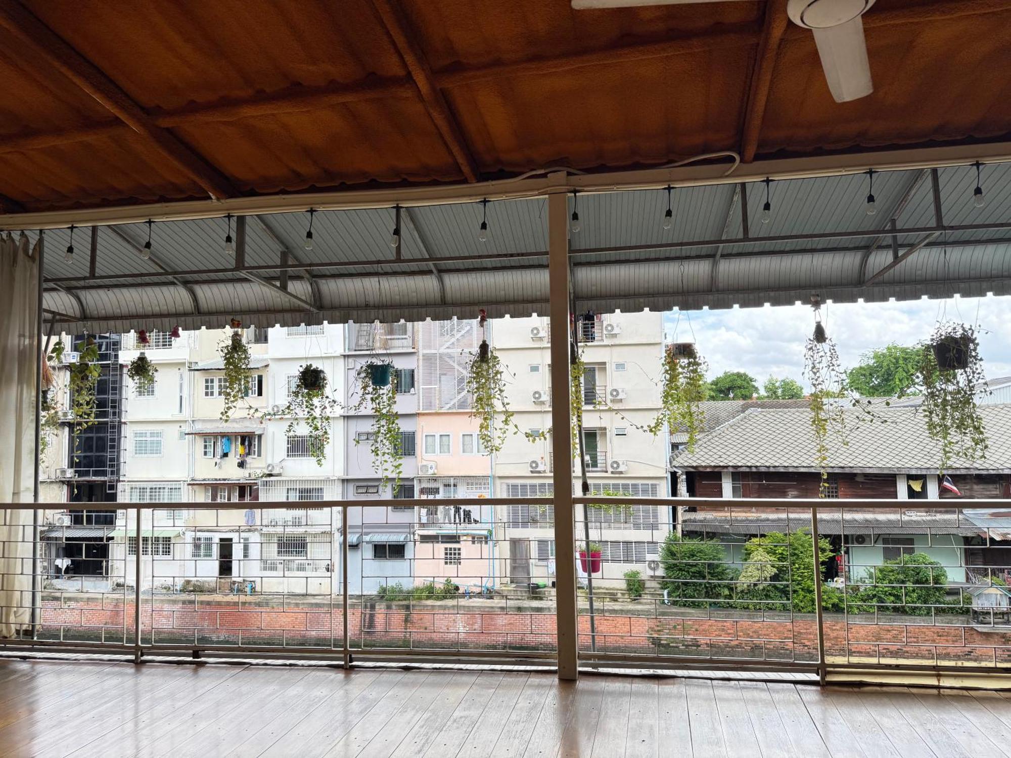 Baan Nampetch Asrama